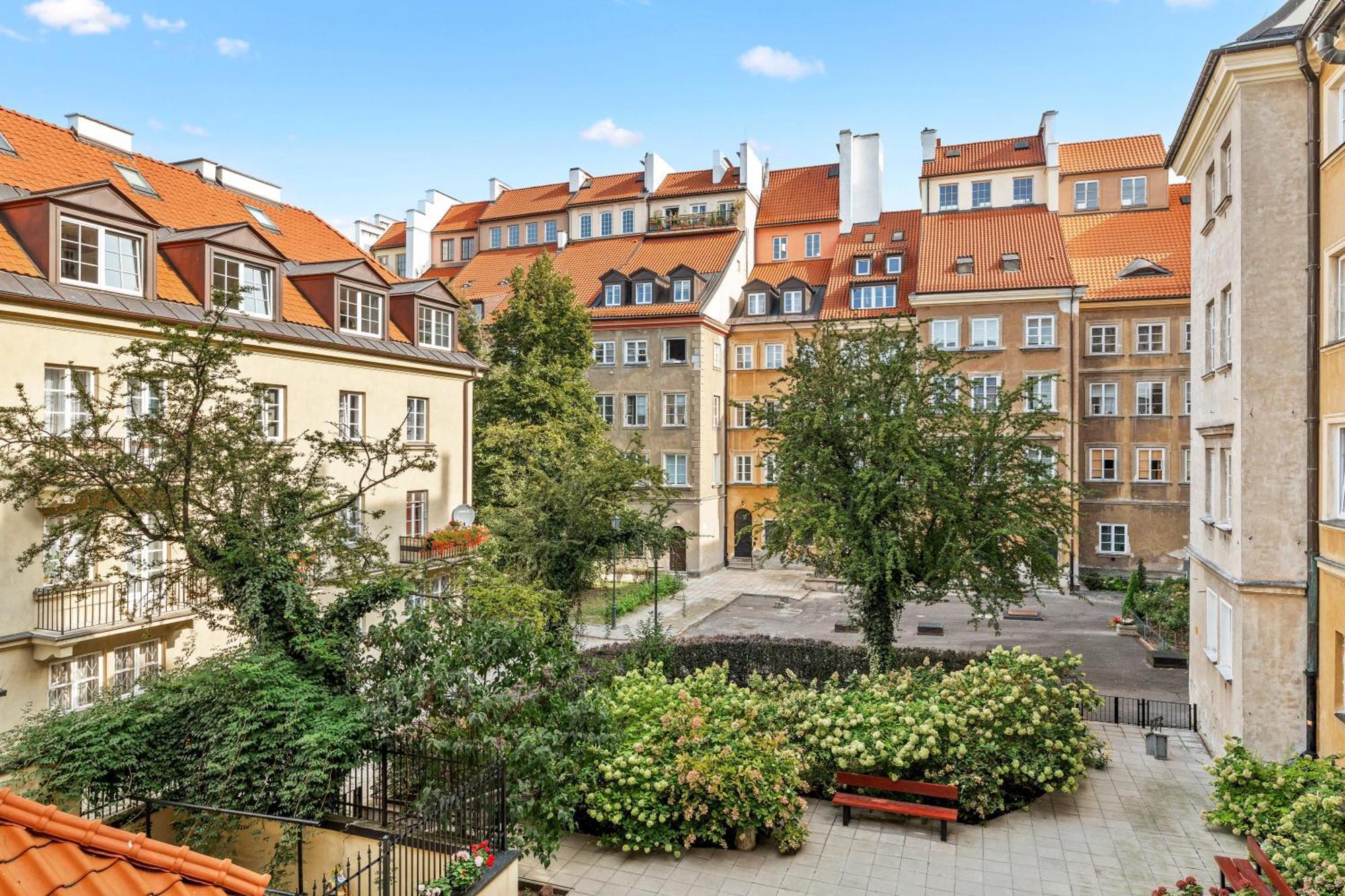 Cute Apartment In The Historic Old Town Of Варшава Экстерьер фото