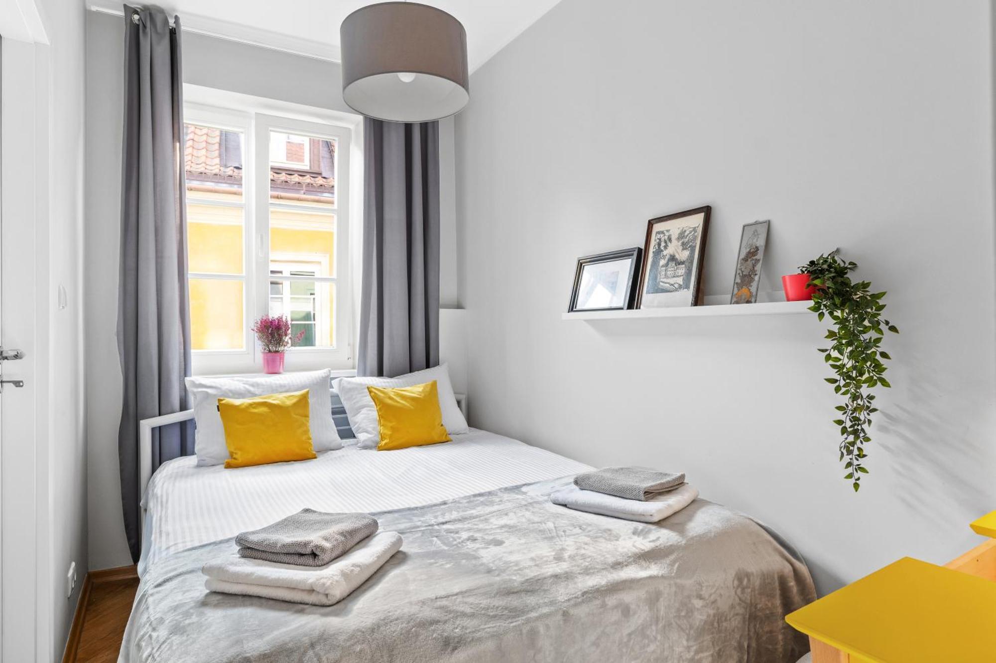 Cute Apartment In The Historic Old Town Of Варшава Экстерьер фото